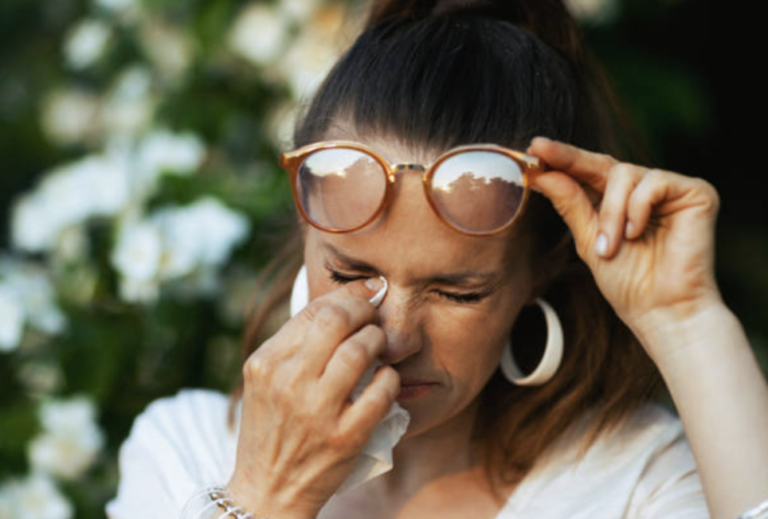 how spring allergies affect your mood featured image